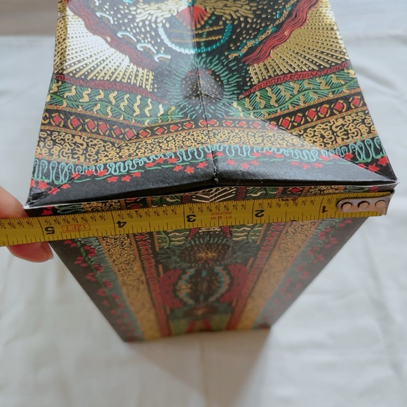 Dior Paper Bag with Dior Charm - Picture 9 of 9